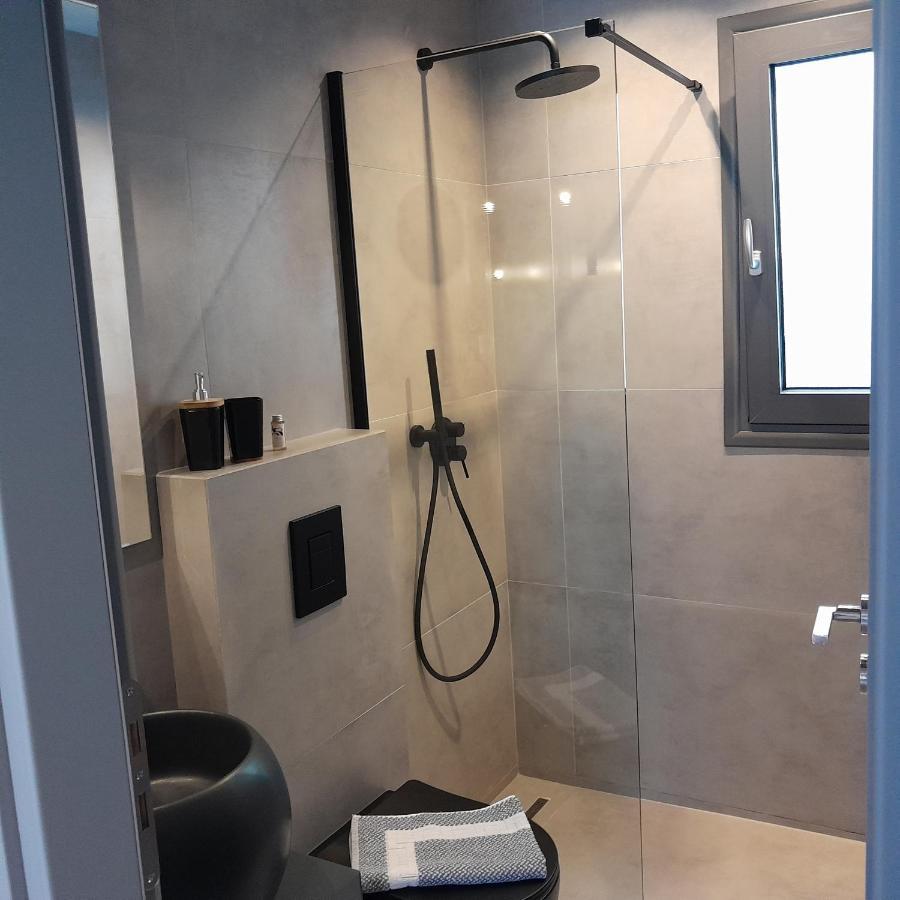 Apartamento Brand New Flat Near De Bosset Bridge, Argostoli Exterior foto