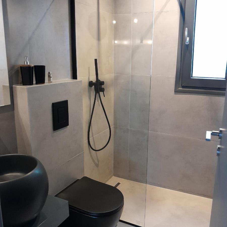 Apartamento Brand New Flat Near De Bosset Bridge, Argostoli Exterior foto